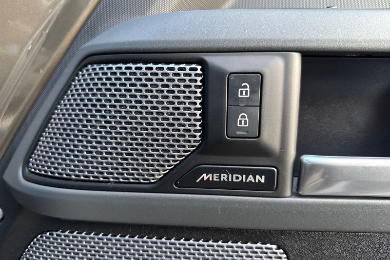 Used Land Rover Defender 2023 for sale - 76984331: Photo 50