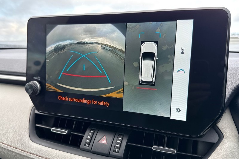 Used Toyota RAV4 2023 for sale - 76984351: Photo 12