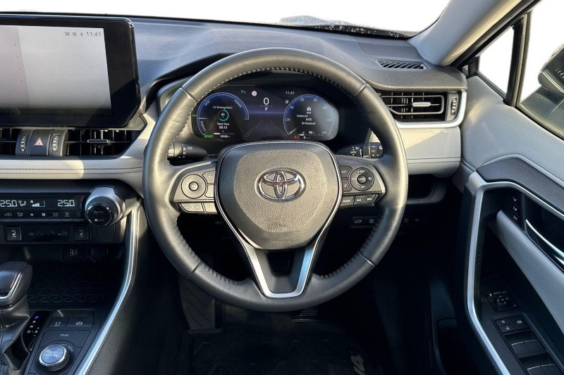 Used Toyota RAV4 2023 for sale - 76984351: Photo 15