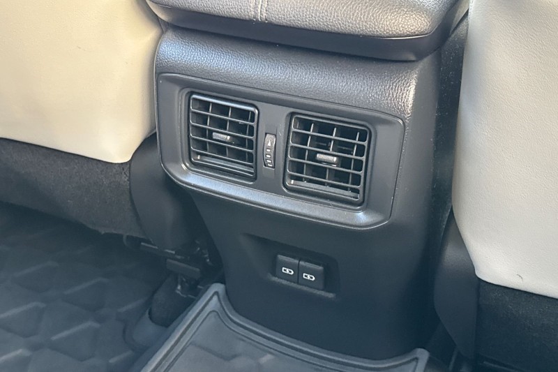 Used Toyota RAV4 2023 for sale - 76984351: Photo 18