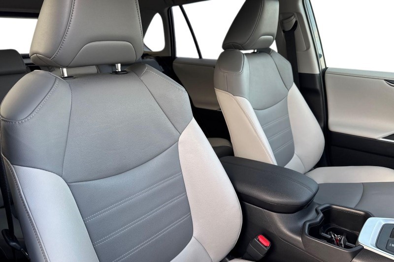 Used Toyota RAV4 2023 for sale - 76984351: Photo 25