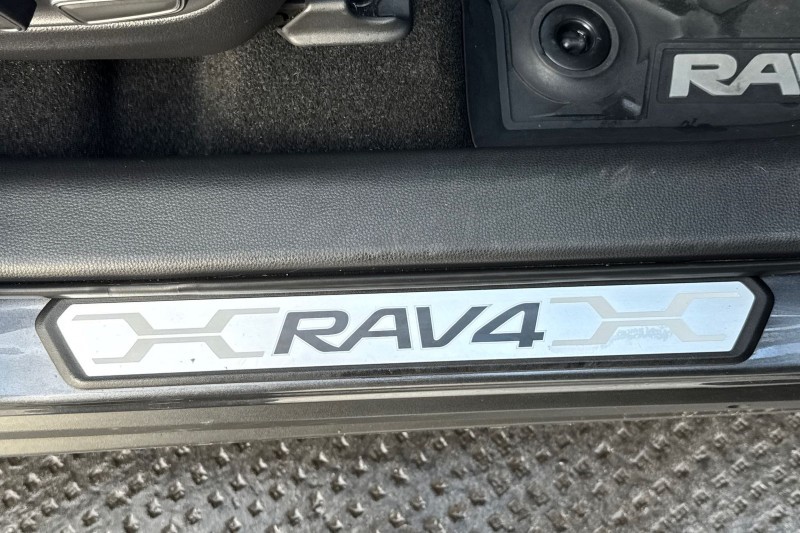 Used Toyota RAV4 2023 for sale - 76984351: Photo 34