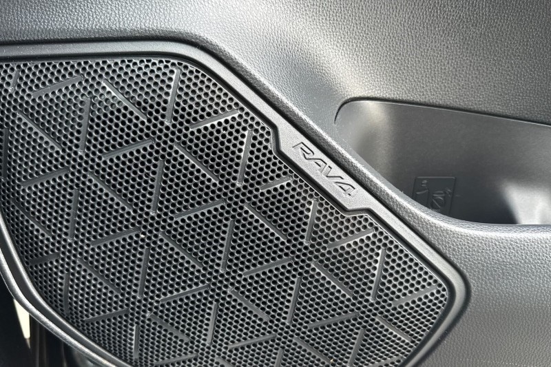 Used Toyota RAV4 2023 for sale - 76984351: Photo 49