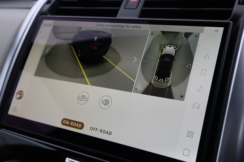 Used Land Rover Discovery 2023 for sale - 77745947: Photo 12