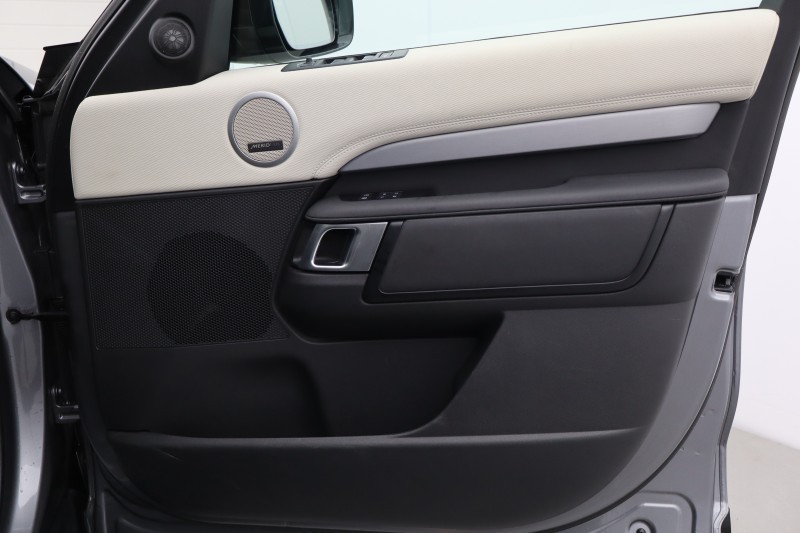 Used Land Rover Discovery 2023 for sale - 77745947: Photo 22