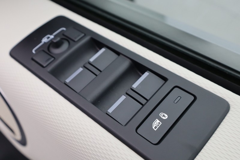 Used Land Rover Discovery 2023 for sale - 77745947: Photo 23