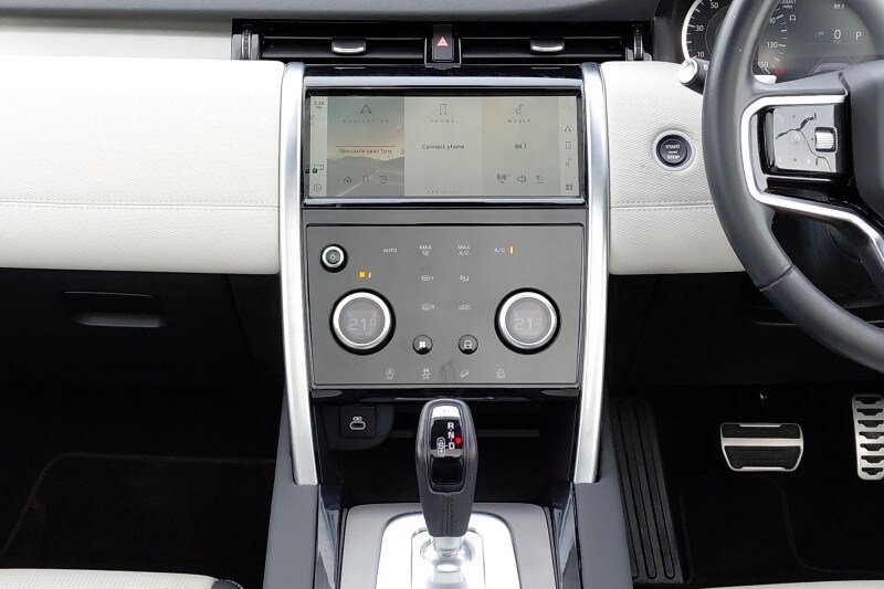 Used Land Rover Discovery Sport 2022 for sale - 78064072: Photo 15