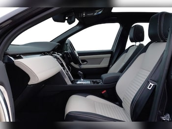 Used Land Rover Discovery Sport 2022 for sale - 78064072: Photo