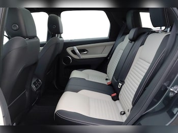 Used Land Rover Discovery Sport 2022 for sale - 78064072: Photo