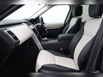 Used Land Rover Discovery 2024 for sale - 78984397: Photo