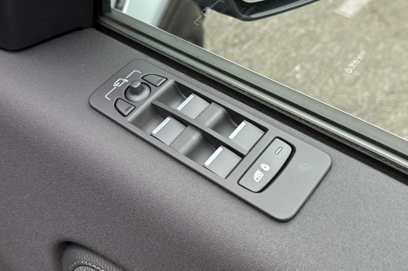 Used Land Rover Discovery Sport 2025 for sale - 78179988: Photo 24