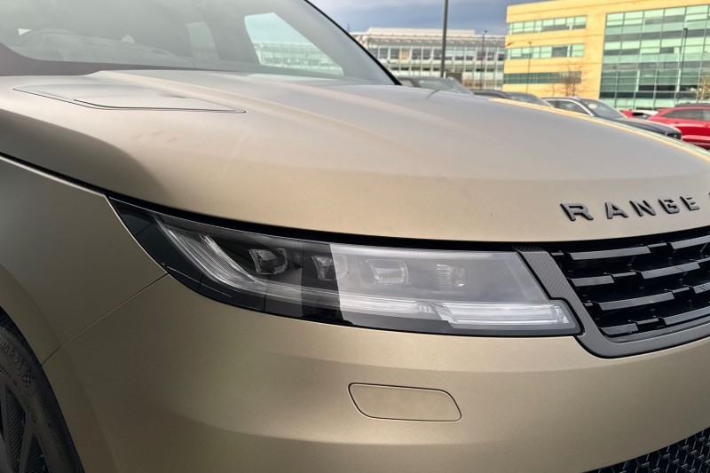 Used Land Rover Range Rover Sport 2024 for sale - 77918140: Photo 17