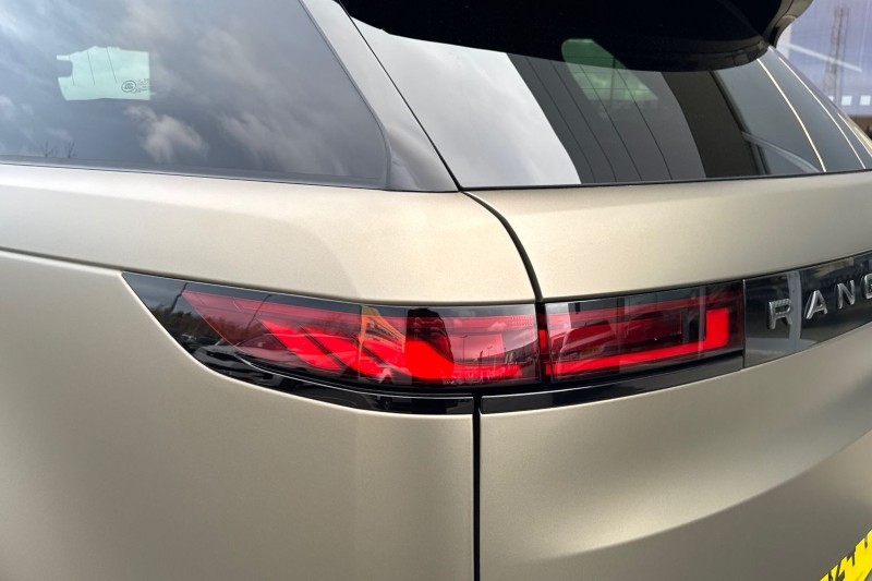 Used Land Rover Range Rover Sport 2024 for sale - 77918140: Photo 19
