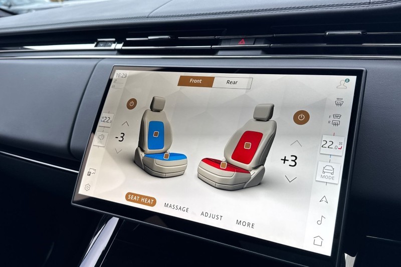 Used Land Rover Range Rover Sport 2024 for sale - 77918140: Photo 32