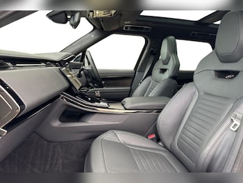 Used Land Rover Range Rover Sport 2024 for sale - 77918140: Photo