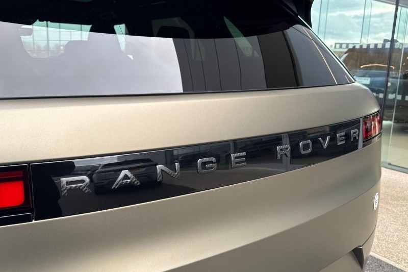 Used Land Rover Range Rover Sport 2024 for sale - 77918140: Photo 44