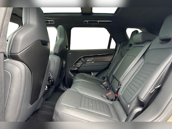 Used Land Rover Range Rover Sport 2024 for sale - 77918140: Photo