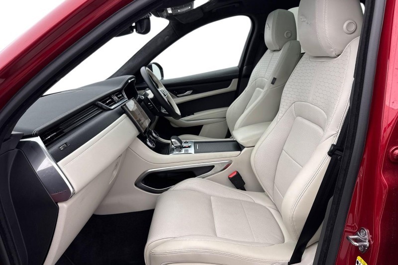 Used Jaguar F-Pace 2024 for sale - 77662123: Photo 3