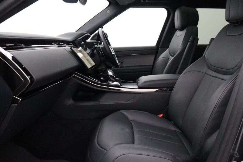 Used Land Rover Range Rover Sport 2025 for sale - 78090489: Photo 4