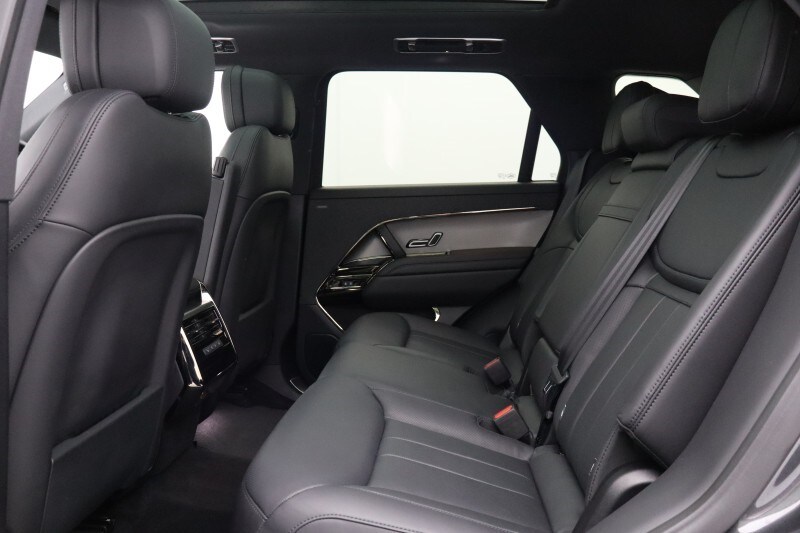Used Land Rover Range Rover Sport 2025 for sale - 78090489: Photo 5