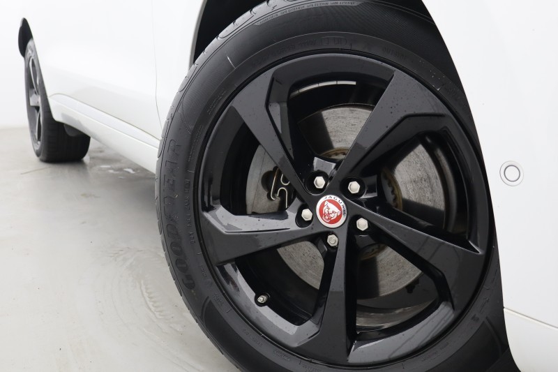 Used Jaguar F-Pace 2021 for sale - 77834050: Photo 40