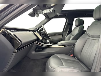 Used Land Rover Range Rover Sport 2025 for sale - 77602060: Photo