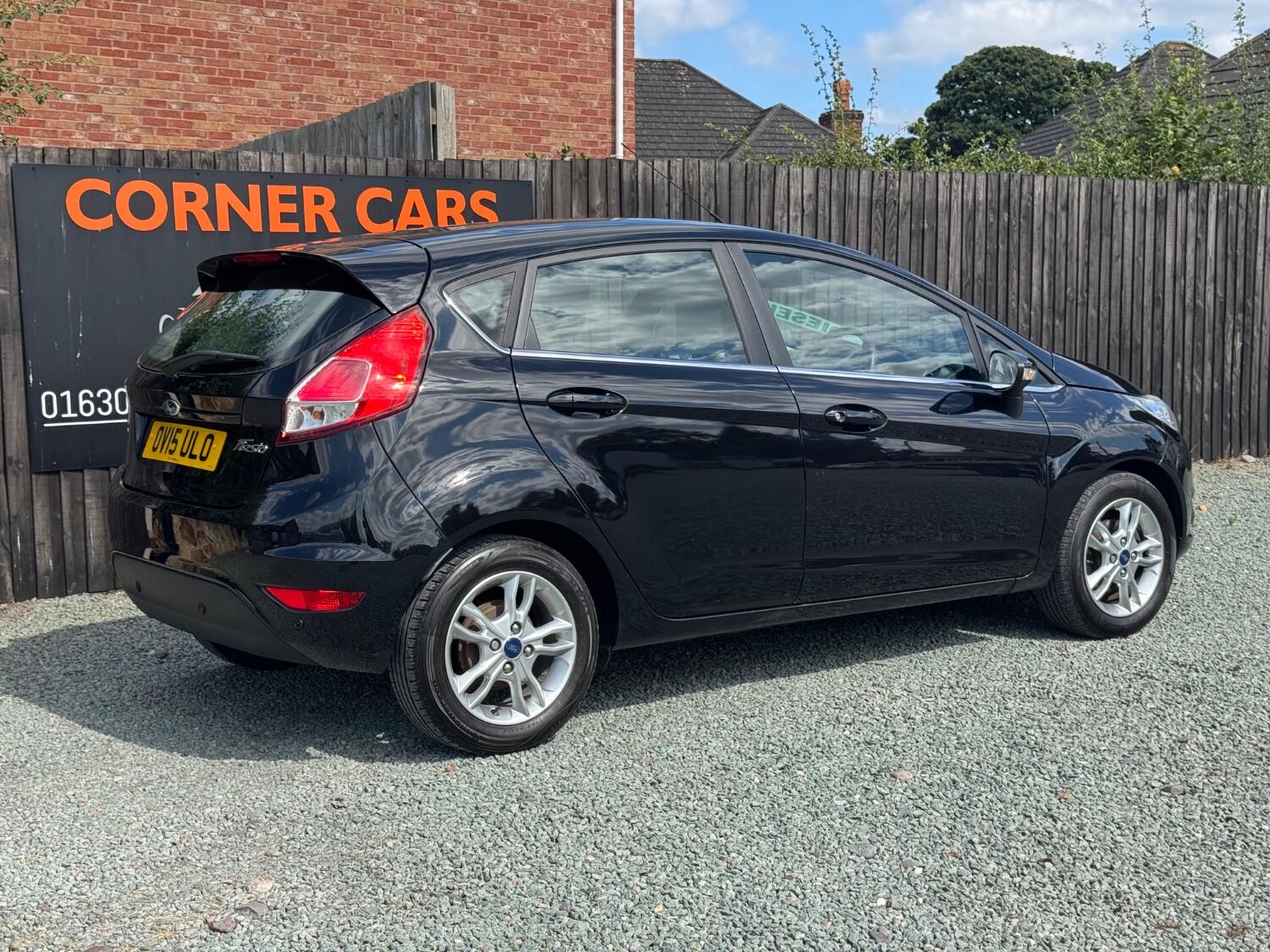 Used Ford Fiesta 2015 for sale - 76793636: Photo 14