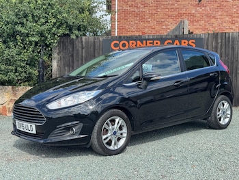 Used Ford Fiesta 2015 for sale - 76793636: Photo