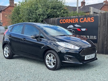 Used Ford Fiesta 2015 for sale - 76793636: Photo