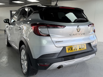 Used Renault Captur 2020 for sale - 78045544: Photo