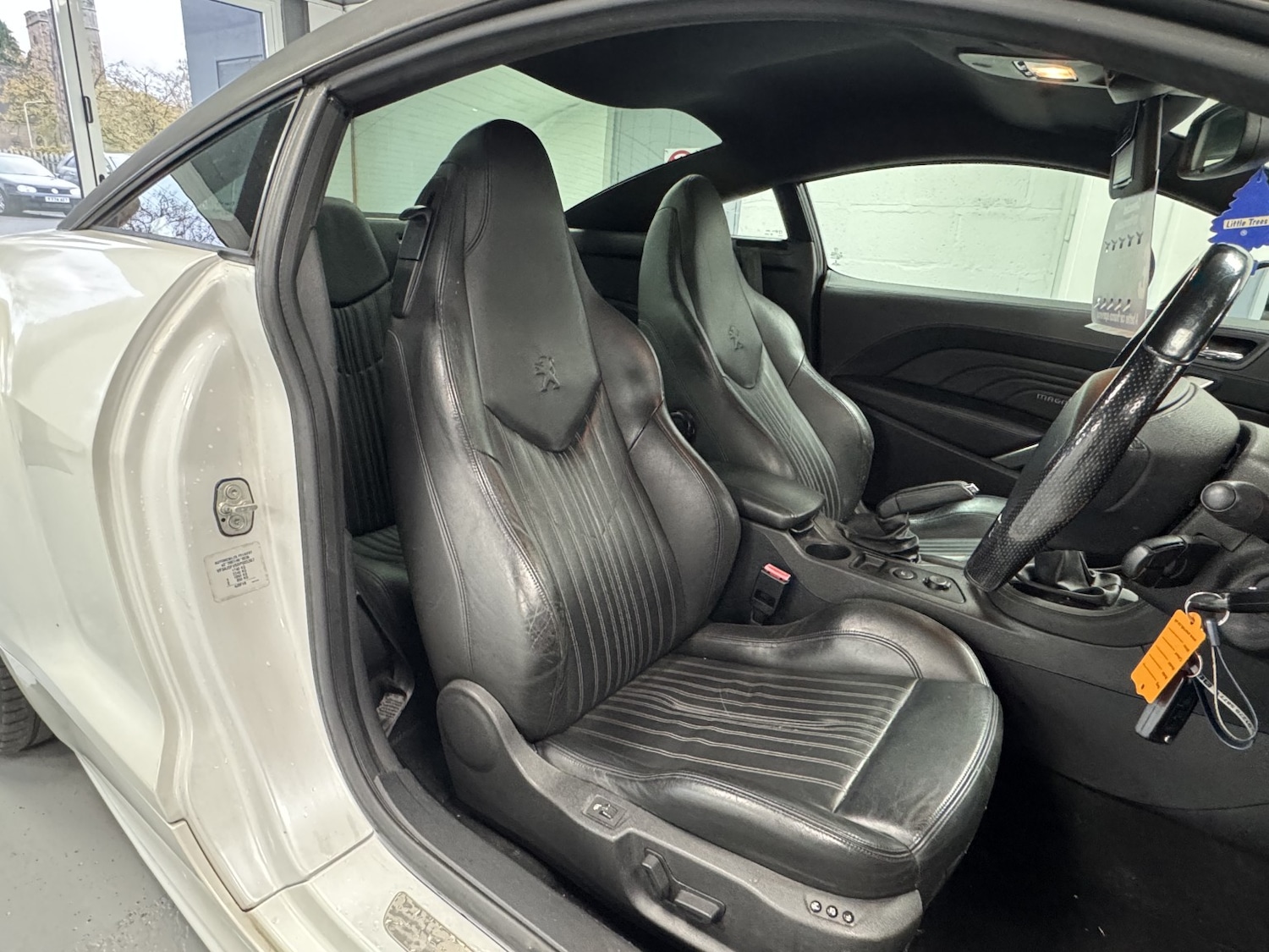 Used Peugeot RCZ 2013 for sale - 76455402: Photo 8