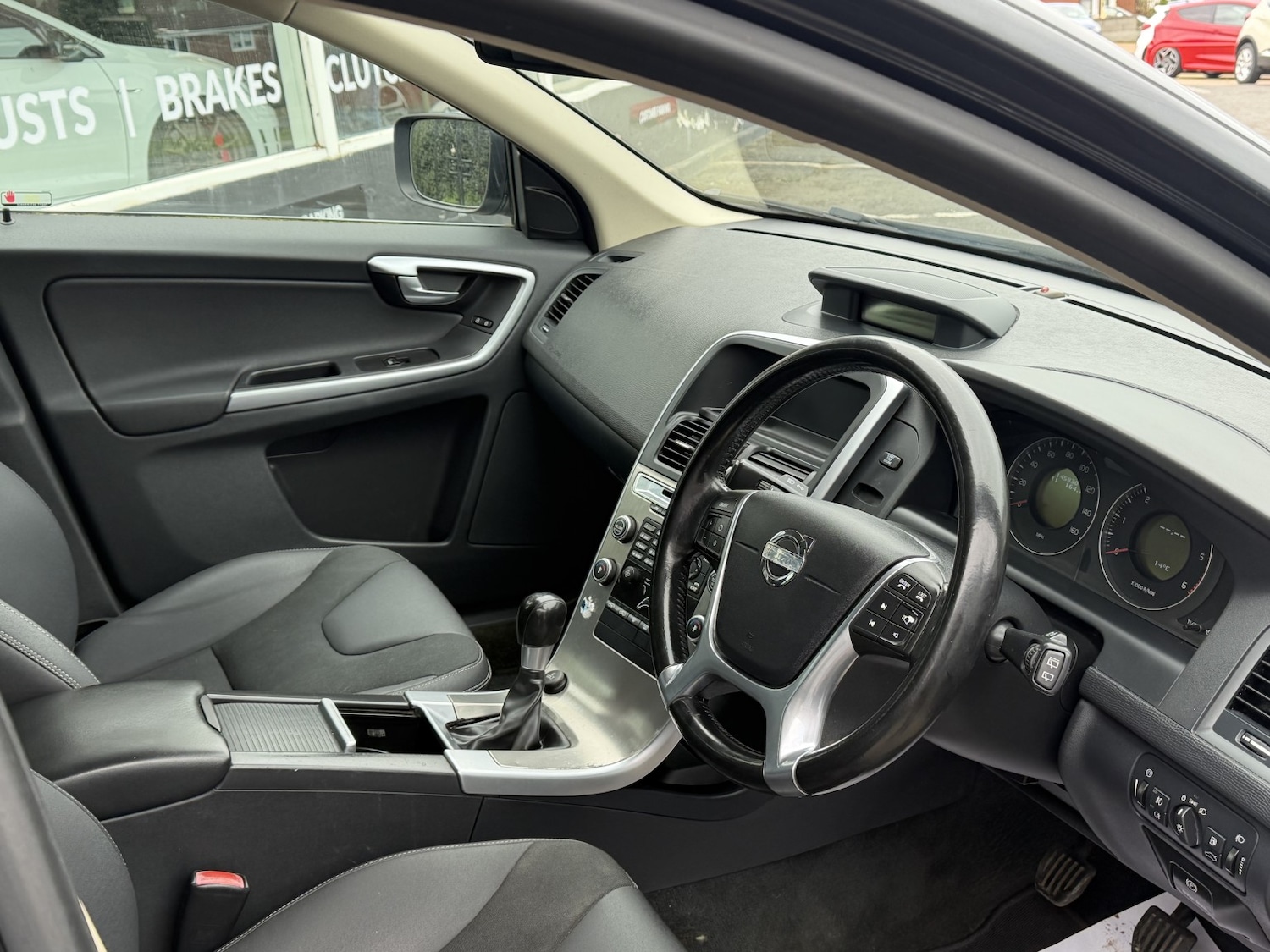 Used Volvo XC60 2009 for sale - 78098252: Photo 2