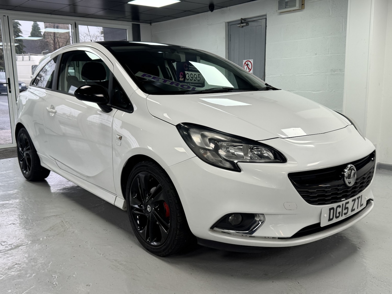 Used Vauxhall Corsa 2015 for sale - 77027924: Photo 13