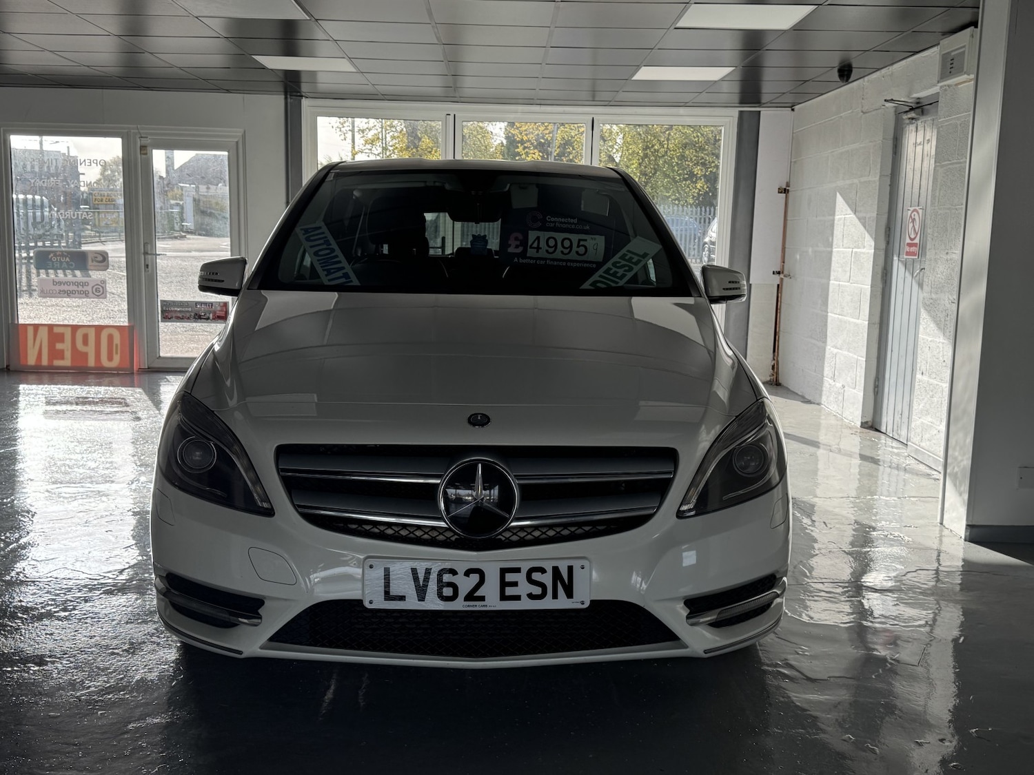 Used Mercedes-Benz B Class 2012 for sale - 76387335: Photo 5