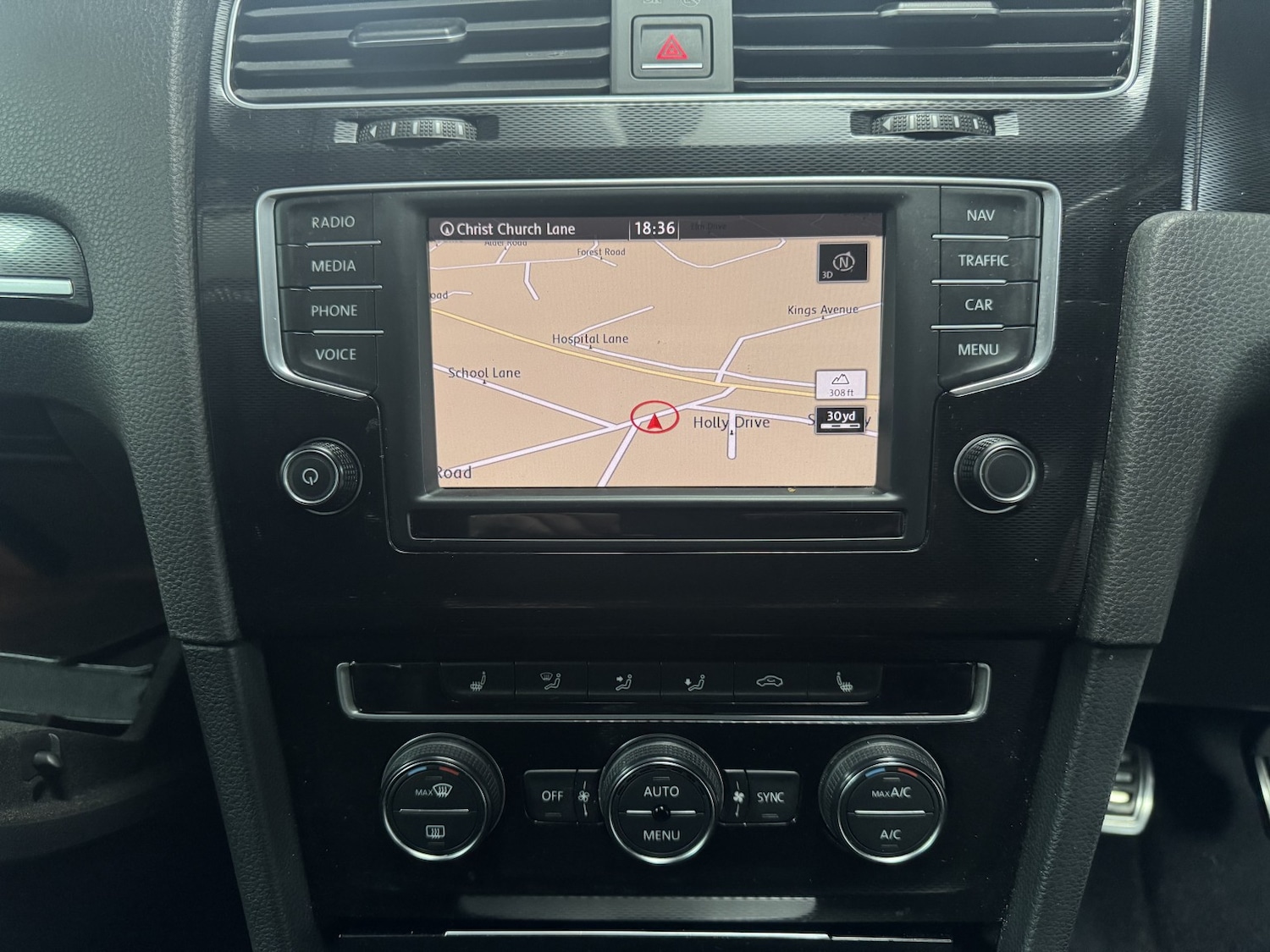 Used Volkswagen Golf 2016 for sale - 76837067: Photo 12