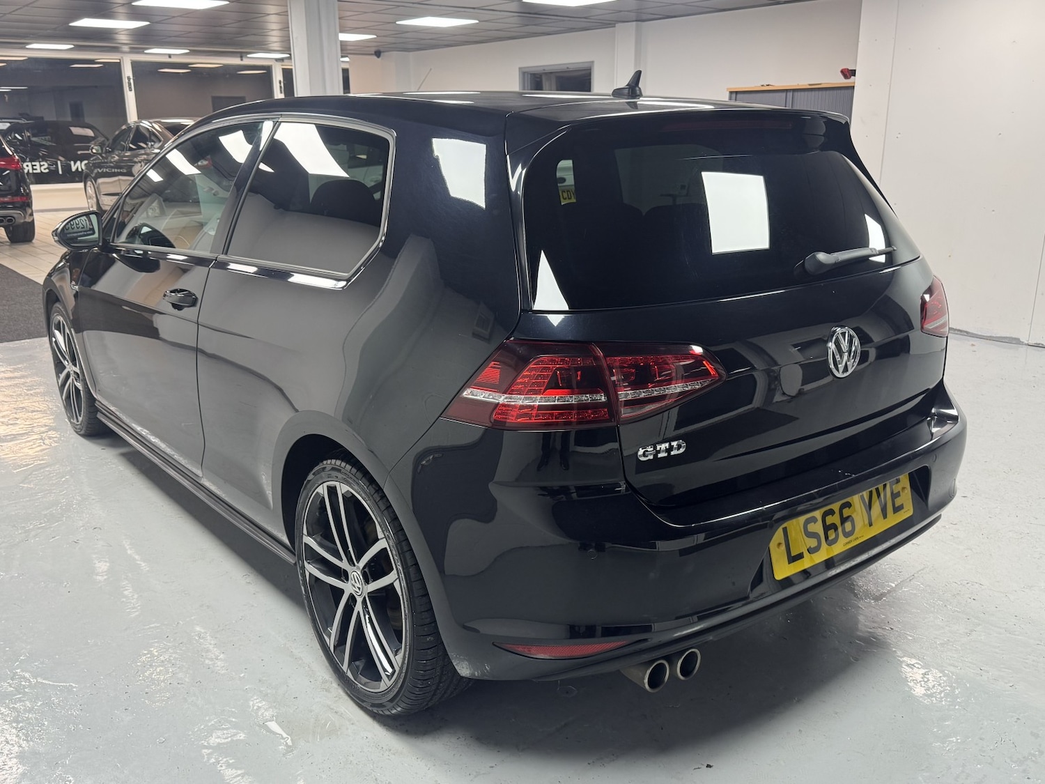 Used Volkswagen Golf 2016 for sale - 76837067: Photo 16