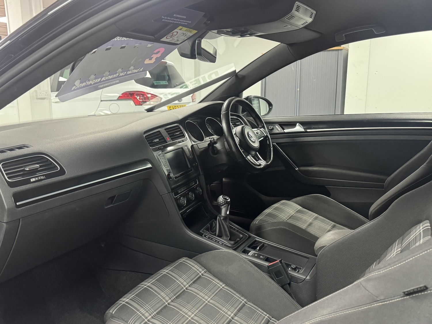 Used Volkswagen Golf 2016 for sale - 76837067: Photo 7