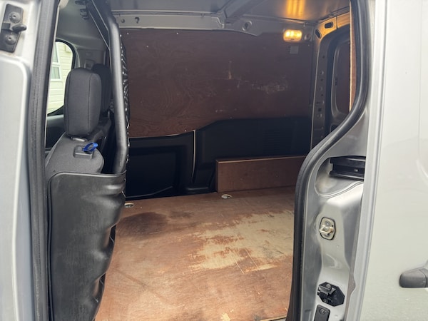 Used Peugeot Partner 2017 for sale - 76237206: Photo 12