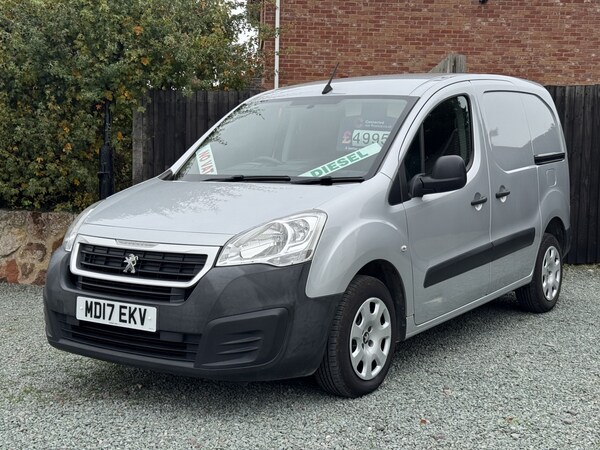 Used Peugeot Partner 2017 for sale - 76237206: Photo 5