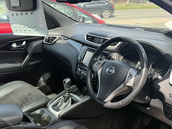 Used Nissan Qashqai 2017 for sale - 78683224: Photo