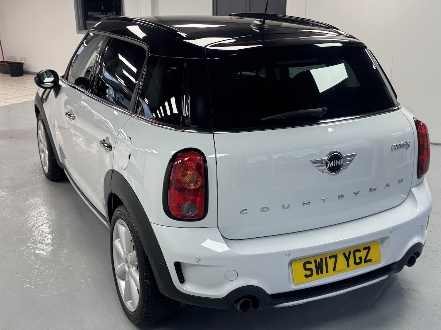Used MINI Countryman 2017 for sale - 76935339: Photo 10
