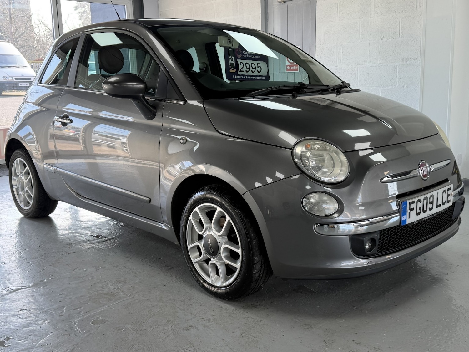 Used Fiat 500 2009 for sale - 77977140: Photo 2