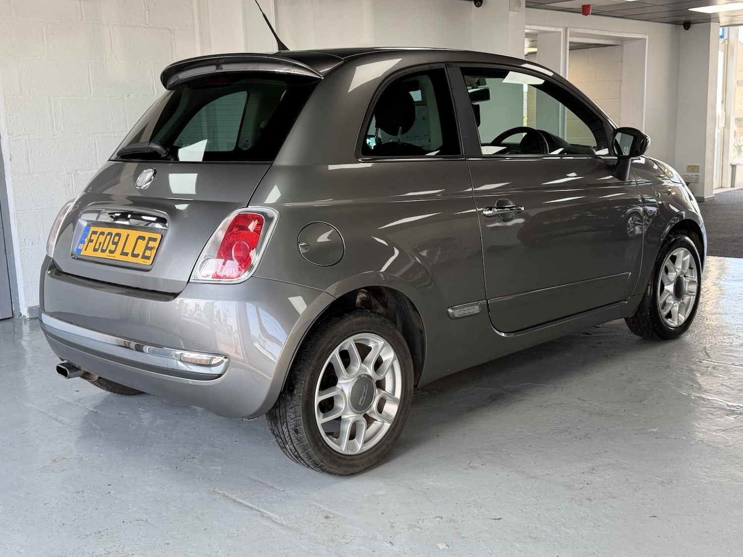 Used Fiat 500 2009 for sale - 77977140: Photo 6