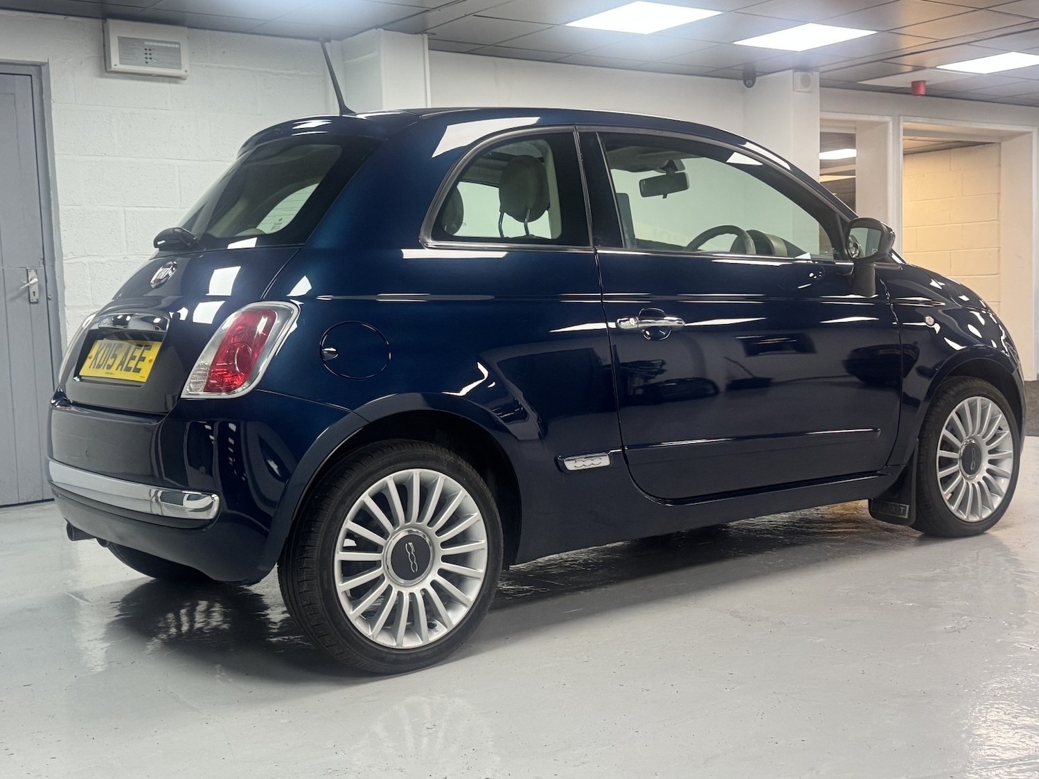 Used Fiat 500 2015 for sale - 77201178: Photo 4