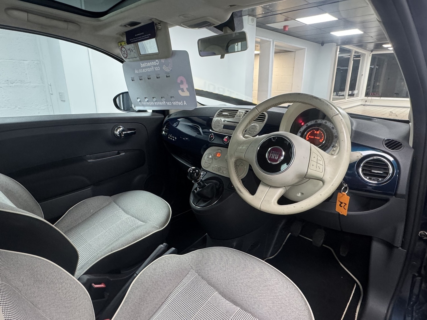 Used Fiat 500 2015 for sale - 77201178: Photo 7