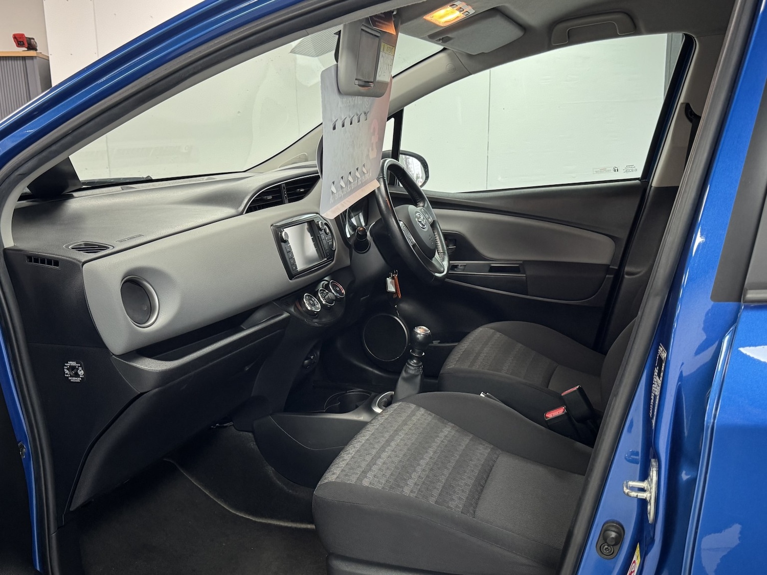 Used Toyota Yaris 2017 for sale - 76931434: Photo 11