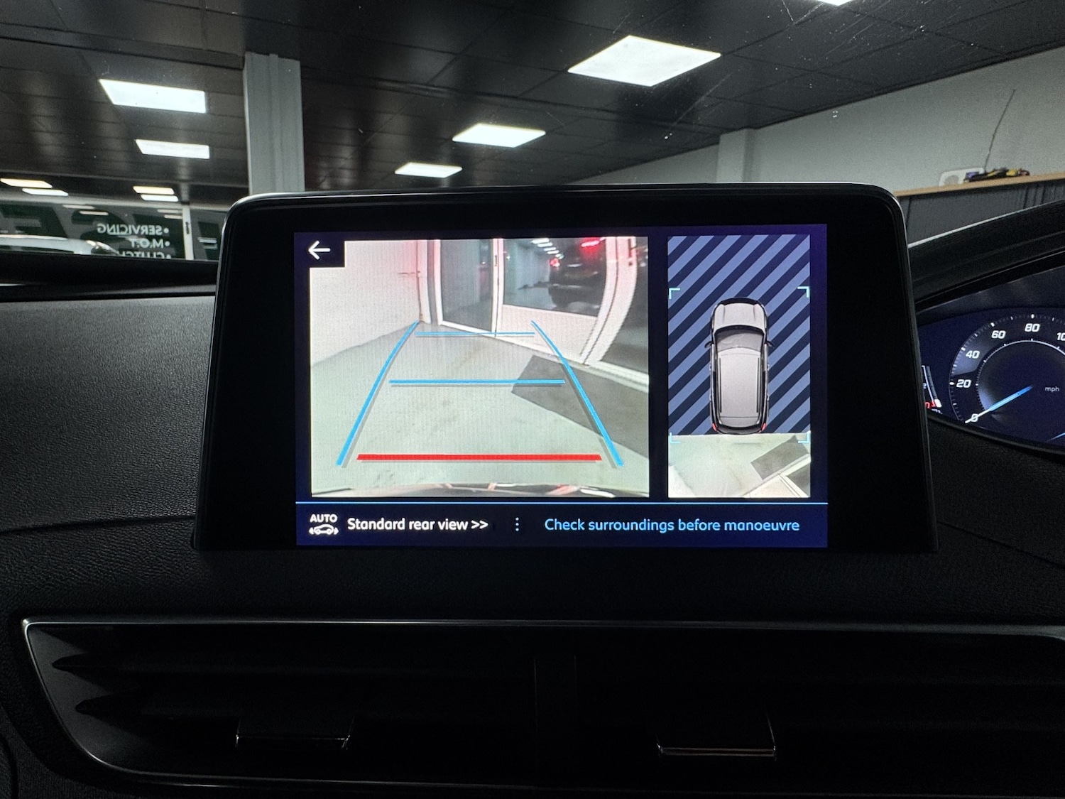 Used Peugeot 3008 2017 for sale - 77201179: Photo 12