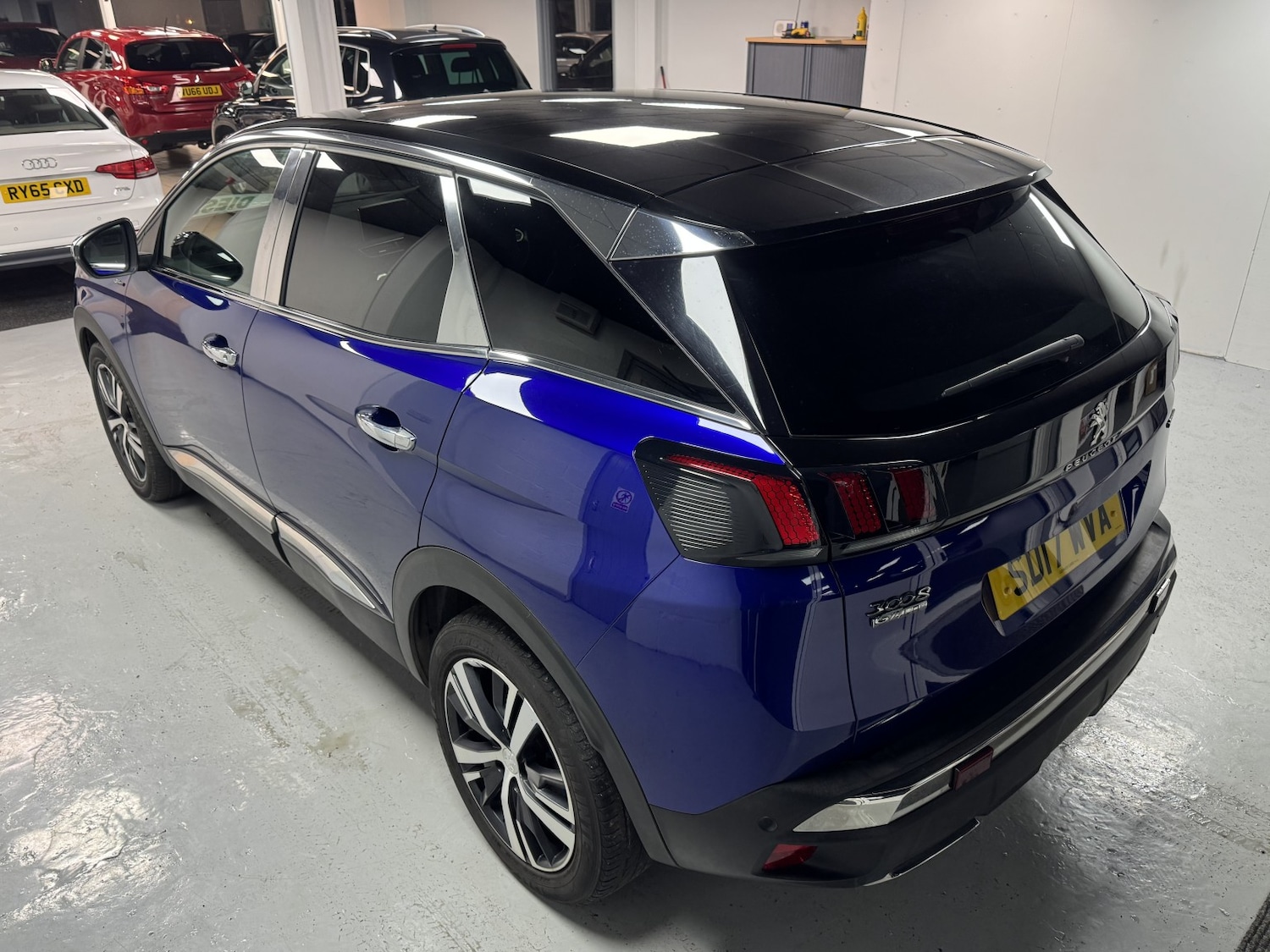 Used Peugeot 3008 2017 for sale - 77201179: Photo 5