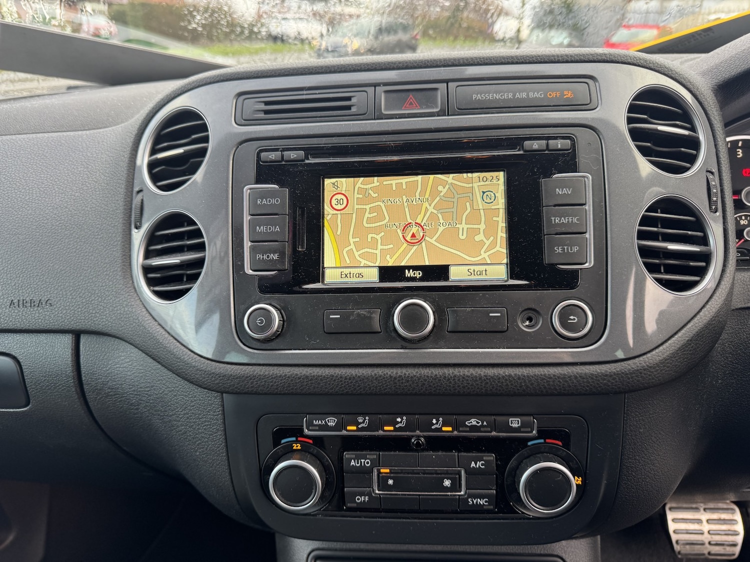 Used Volkswagen Tiguan 2015 for sale - 77167828: Photo 8