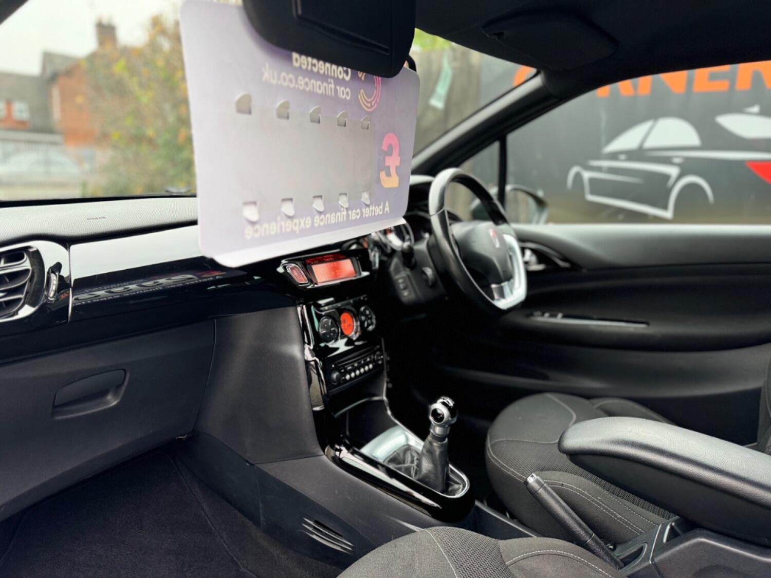 Used Citroen DS3 2012 for sale - 77584608: Photo 10